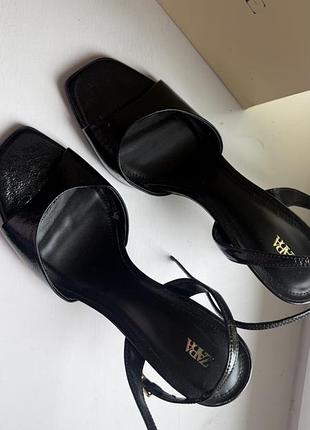 Босоніжки zara 3
