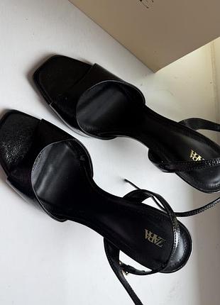Босоніжки zara 4
