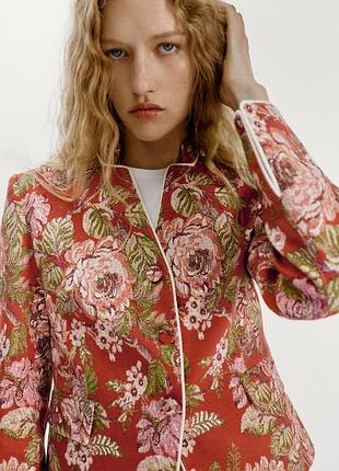Блейзер жіночий квітковий zara new