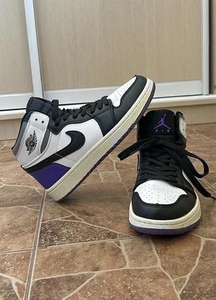 Кроссовки nike air jordan 1 black violet (25,4 см)