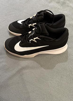 Кросівки nike