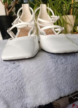 Туфли лаковые zara 10