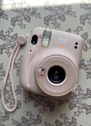 Фотоапарат instax mini 11 4