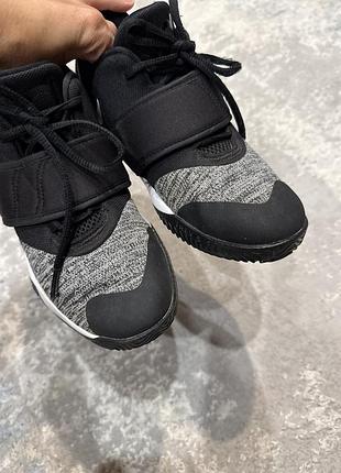 Кросівки nike 35 розмір 7