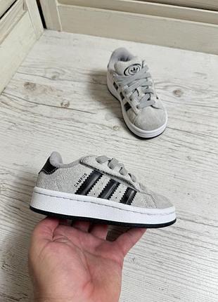 Кросівки adidas campus