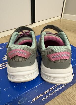 Новенькі skechers для дівчинки 27 р 4