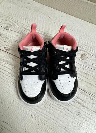 Кросівки jordan 1 low alt 2