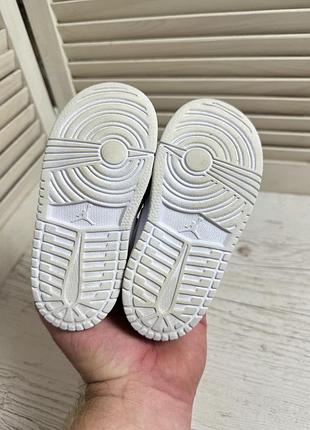 Кросівки jordan 1 low alt 8