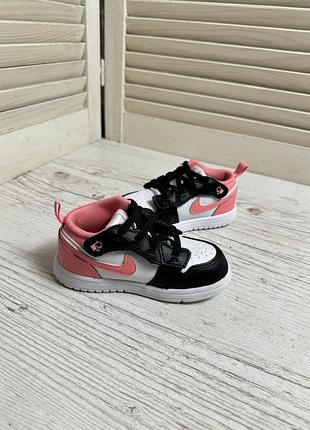 Кросівки jordan 1 low alt 6