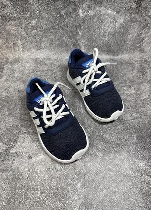 Оригінальні кросівки adidas 2