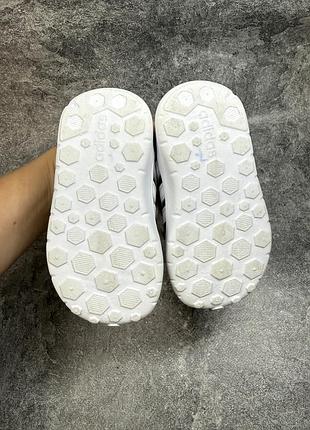 Оригінальні кросівки adidas 7