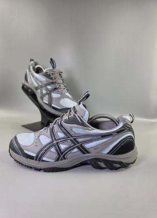 Кросівки asics