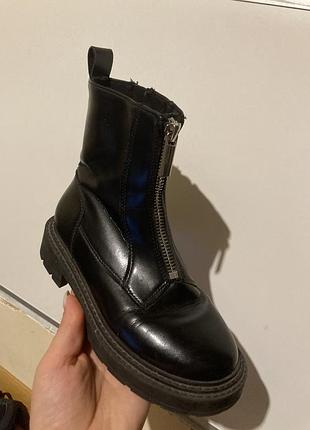 Черевики zara