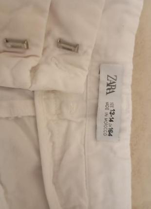 Широкие брюки в белом цвете в идеальном состоянии zara на рост 164, широкие