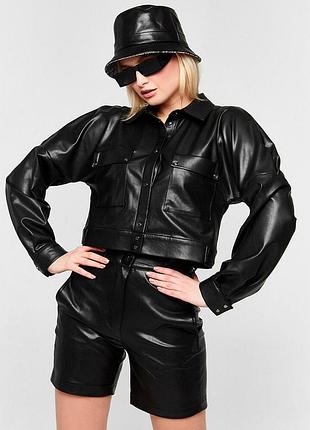Жіноча куртка чорна коротка з еко-шкіри modna kazka mksh2611-1
