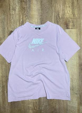 Жіноча футболка nike air s m