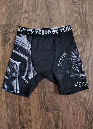 Компрессионные шорты venum gladiator 3.0 vale tudo shorts black white
