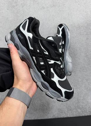 Утеплені зимові чоловічі кросівки asics gel-nyc winter termo black gore-tex асікс чорного з білим кольорів термо
