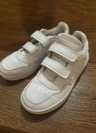 Кросівки adidas 32 6