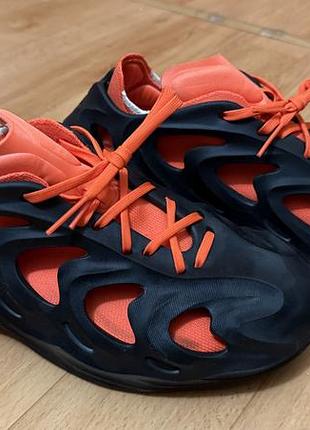 Adidas adifom q (core black / impact orange) яскраві та футуристичні кросівки adidas adifom q