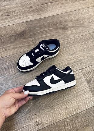 Дитячі кросівки кеди nike dunk low р.30, устілка 20см. стопа 18,5-19,5см. чорно-білі