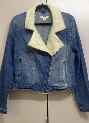 Джинсова куртка косуха mossimo з хутряним коміром, розмір xl  l