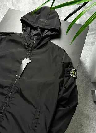 Вітровка stone island