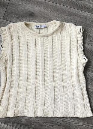 Молочно-білий трикотажний жилет топ без рукавів zara
