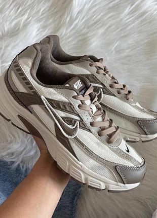 Nike initiator brown mocco 2