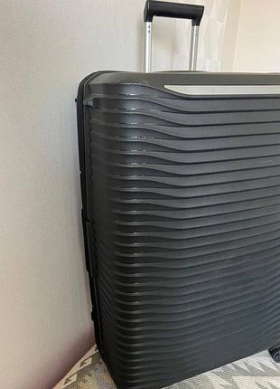 Чорна валіза samsonite l 7