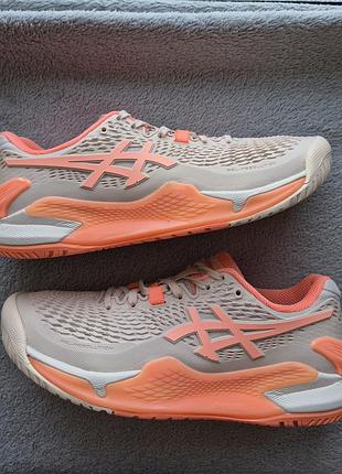 Кроссовки 39р. asics 6