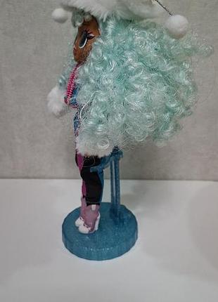 Лялька  лол колекційна лялька лол омг winter chill icy gurl з підставкою 2