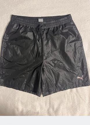 Продаю мужские шорты бренда puma