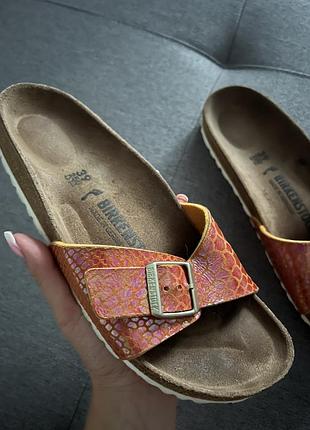 Оранжеві капці birkenstock 9