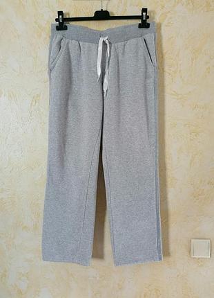 Штаны спортивные adidas. оригинал.