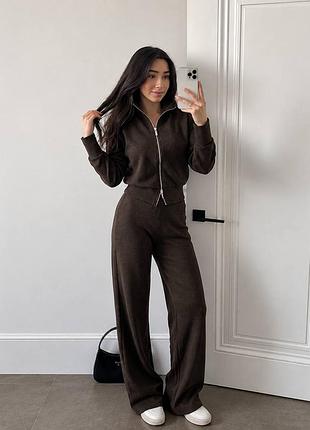 Костюм athleisure 2