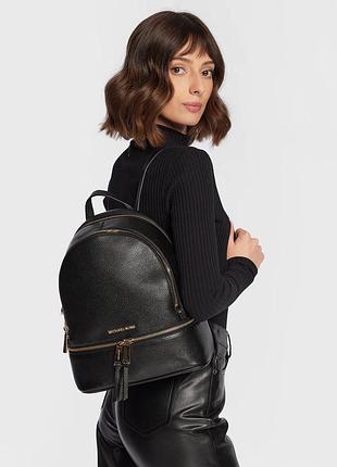 Чорний шкіряний рюкзак michael kors оригінал