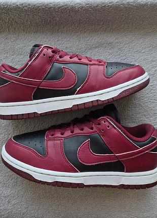 Кроссовки 38р. nike 6