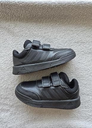 Кросівки 25р. adidas 6