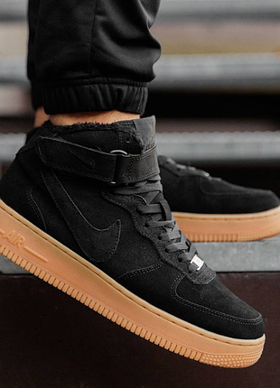 Мужские кроссовки nike air force 1 high черные теплые замшевые кеды на меху найк аир форс зимние высокие