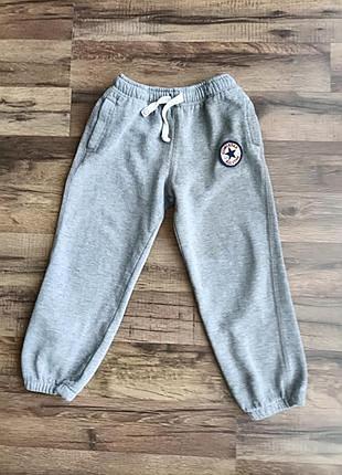 Спортивные штаны 5-6 лет converse