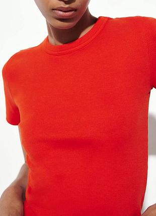 Футболка в рубчик zara
