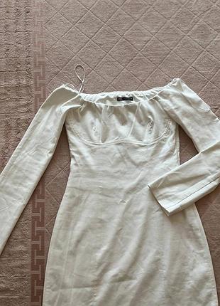 Платье женское zara белое/молочное,размер s