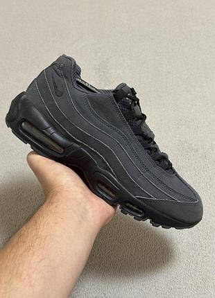 Nike air max 95 essential 42.5р 27см кросівки оригінал