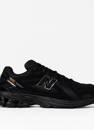 Balance 1906r cordura triple black