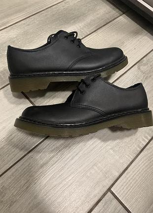 Жіночі туфлі dr.martens р-37 3
