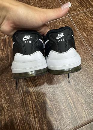Кросівки nike оригінал р-32/32,5 3