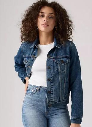 Levis джинсова куртка, розмір м,