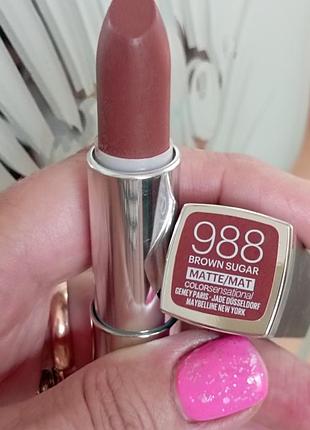 Maybelline помада тон 988 2
