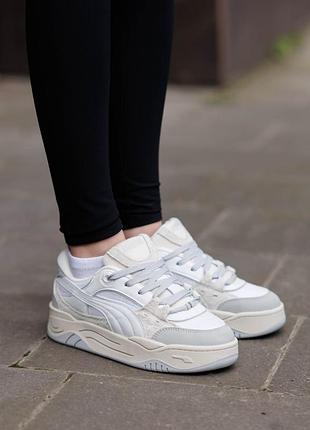 180 grey white 9